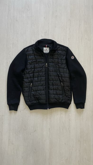 Куртка MONCLER неношенный