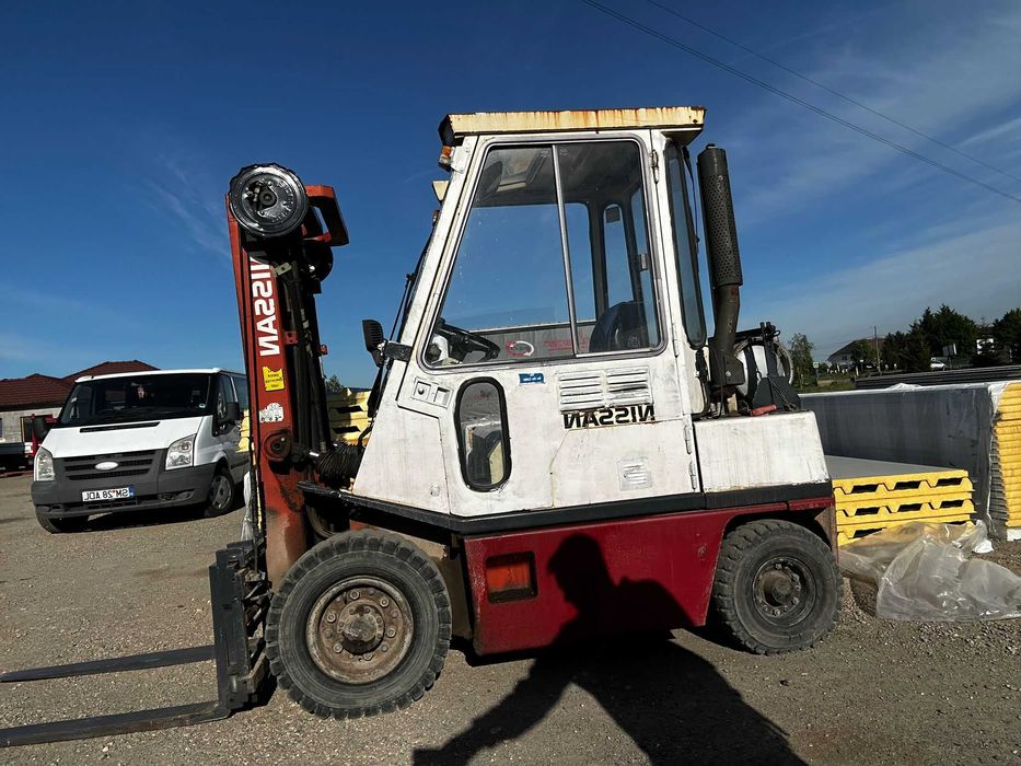 Vand Stivuitor Nissan
