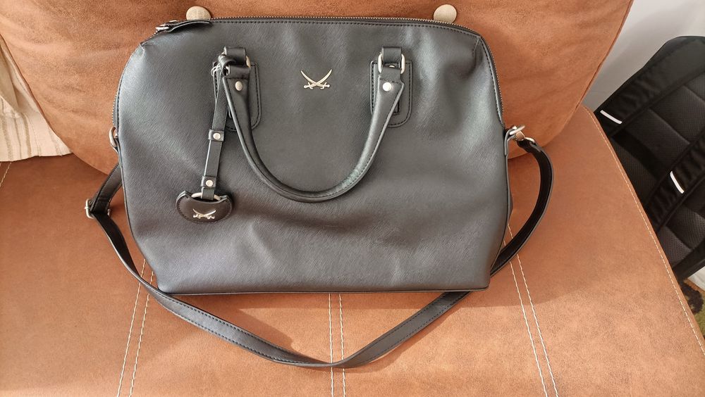 Vand geanta de piele Samsonite