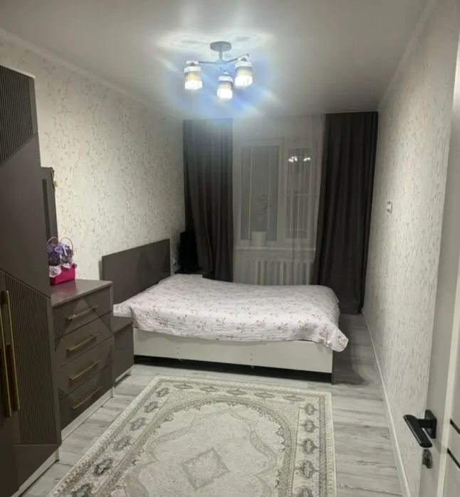 продам 3-х ком. центр 2-этаж