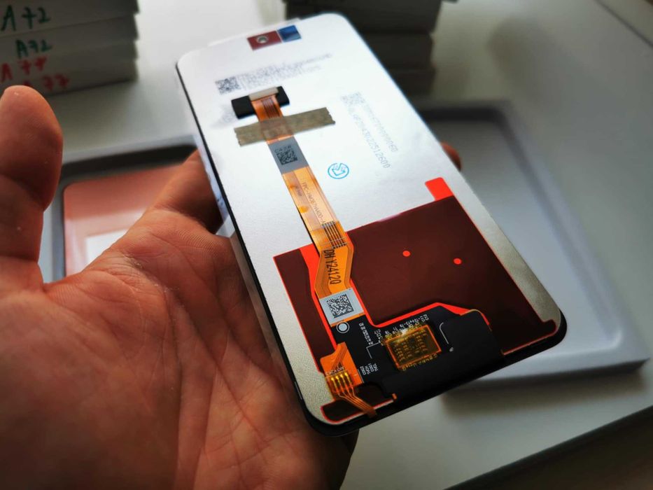 Ecran OPPO A5 A16 A18 A38 A40 A3 A52 A72 A92 A53 A54 A57 A60 display