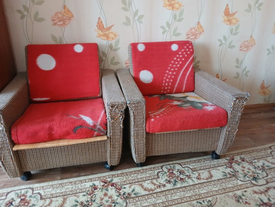 Кресла 2 шт бесплатно