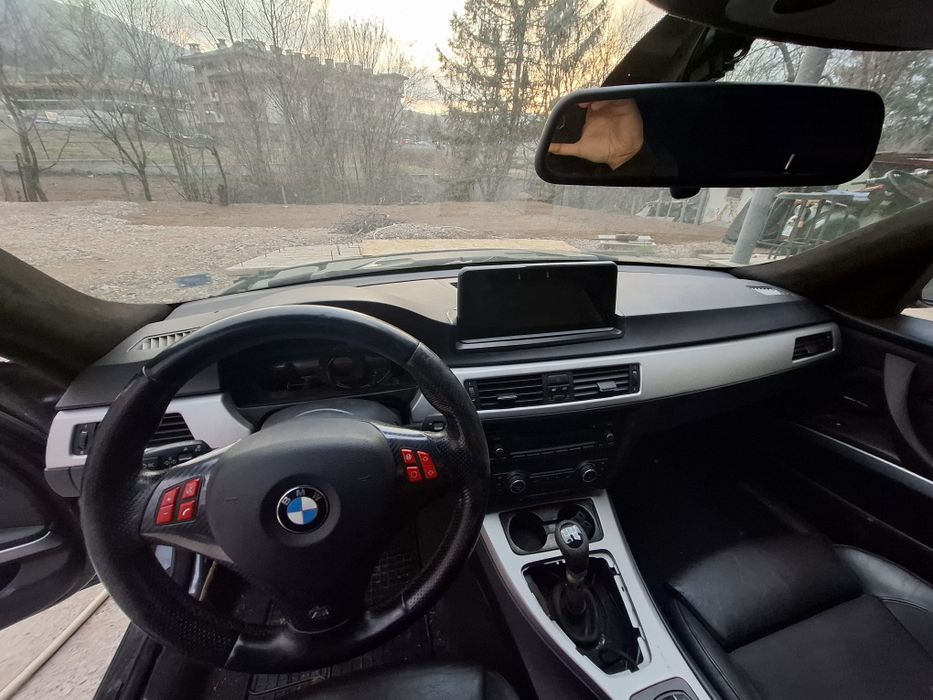 Рекаро Алкантара салон, М волан, Черен таван,  Стопове BlackLine BMW E90