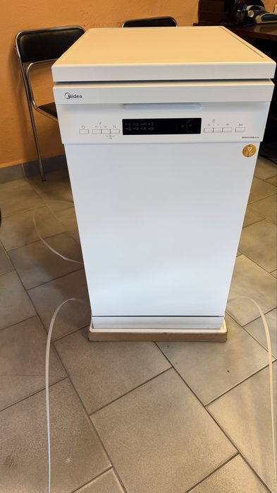 Съдомиялна Midea MFD45S200W