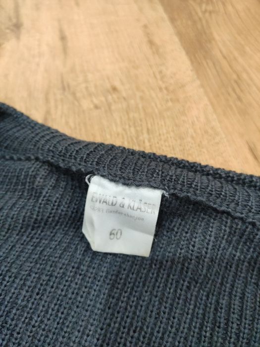 Pulover din lână  mărimea 50 L