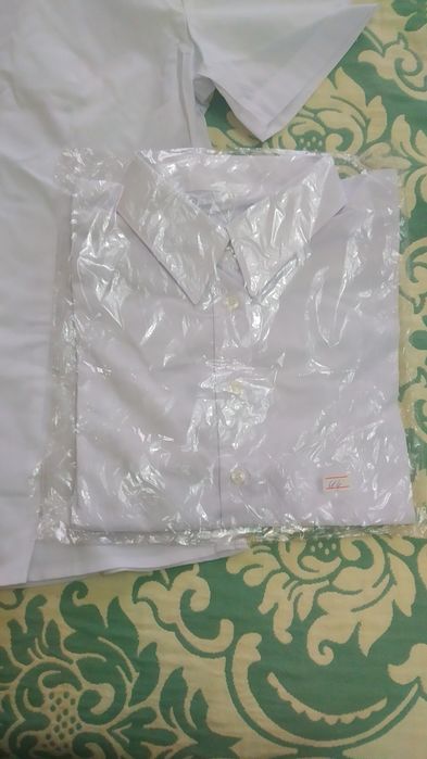 Продается  обсолютно новая х/б рубашка