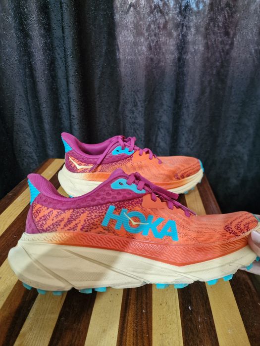 Adidasi HOKA Challenger ATR 7