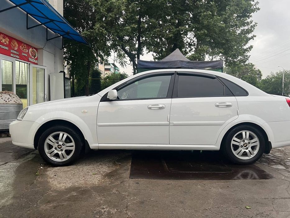 Lacetti 1.8 avtamat