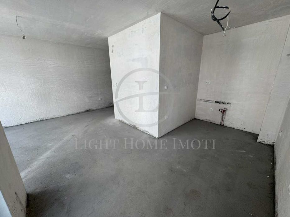 Продава се Едностаен апартамент в Пловдив, Христо Смирненски - 48 кв.м за 1471 €/кв.м - Снимка #1