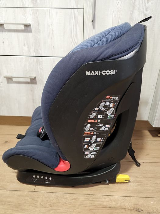 Столче за кола Maxi Cosi Titan 9-36