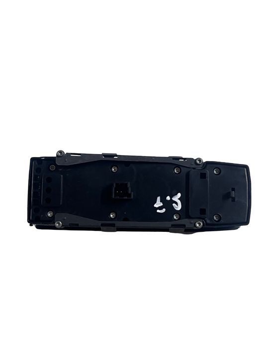 Butoane Geamuri Electrice Stanga Fata Mercedes-Benz E-Class W212 2013