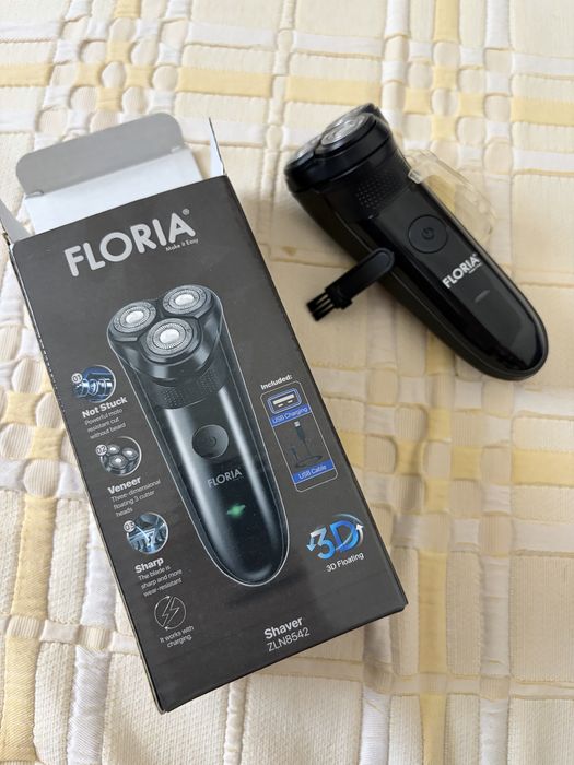 Aparat de ras electric FLORIA – 3 capete rotative – în cutie