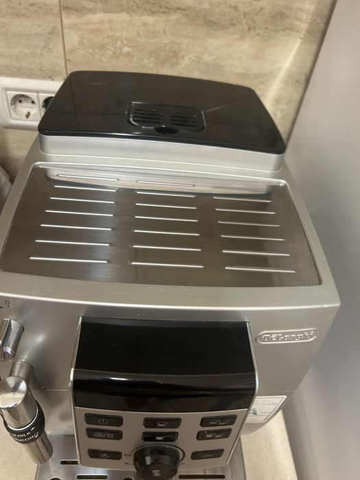 Espressor DeLonghi magnifica Cappucino