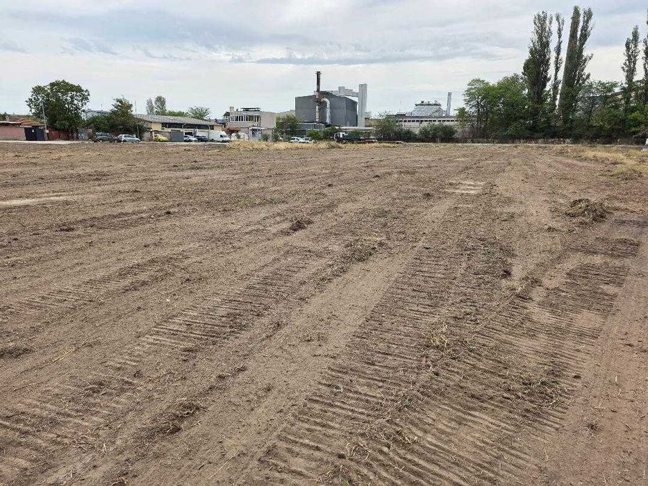 Парцел за промишлено строителство в р-н Северен Пловдив