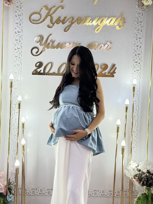 Корсет очень милый можно беременным и не бер.