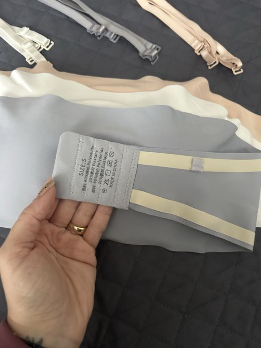 Безшевни сутиени