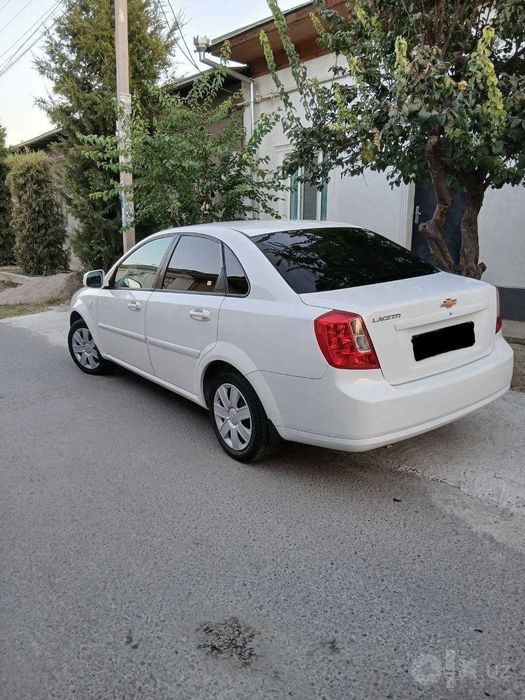 Jentra  oq 2023 sotiladi