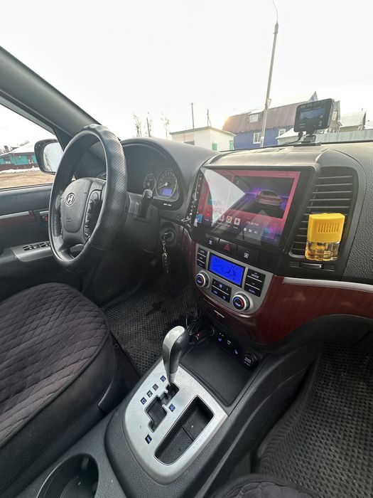 Продам Hyundai Santa Fe