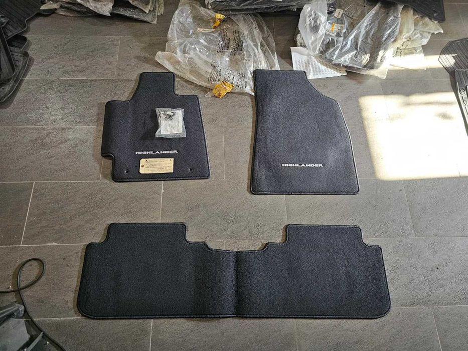 Полики Toyota highlander
