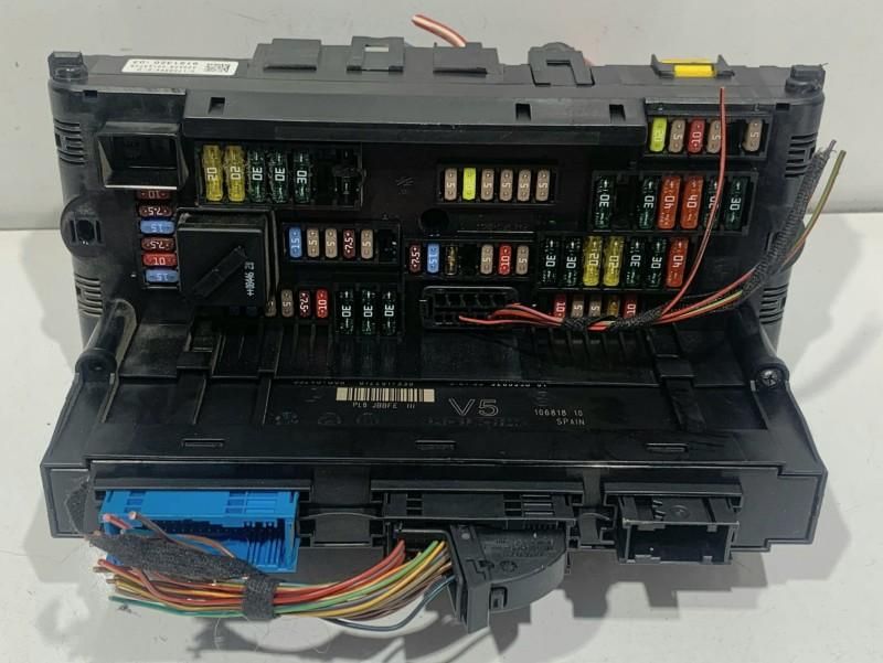 Panou / tablou sigurante BMW Seria 7 F01, F02 9151320-03 4.4 benzina c