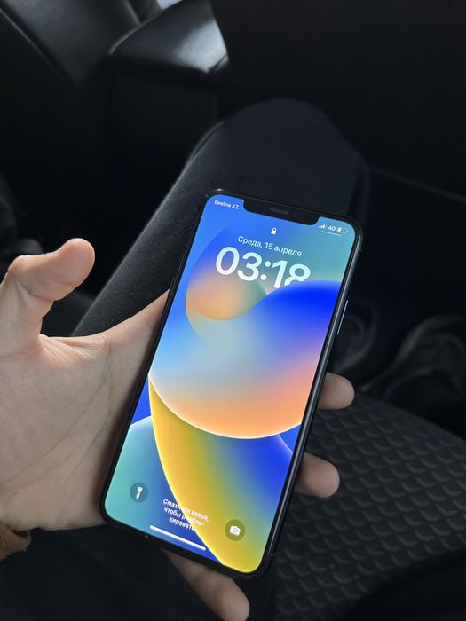 Продам айфон 11 про мах