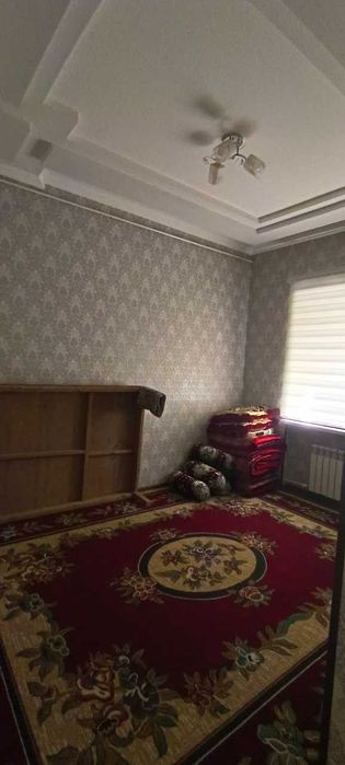 Uy sotiladi Oltintepadan 3 sotik 8 ta hona 2 etajni