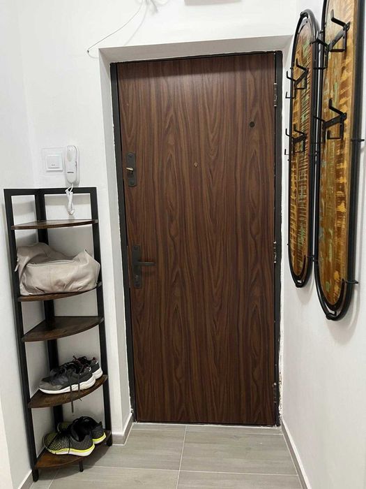 Proprietar, închiriez garsonieră, bd. Burebista, 42mp