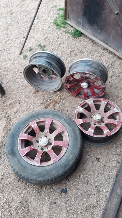 Продам титановые диски на 13