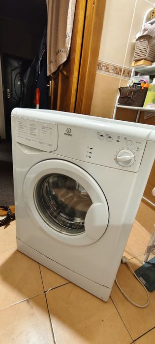 Стиральная машинка Indesit WIU 100
