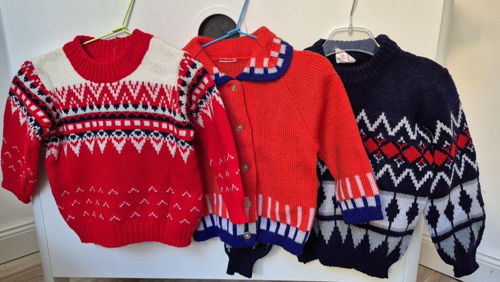 Лот зимни пуловери 2 г.