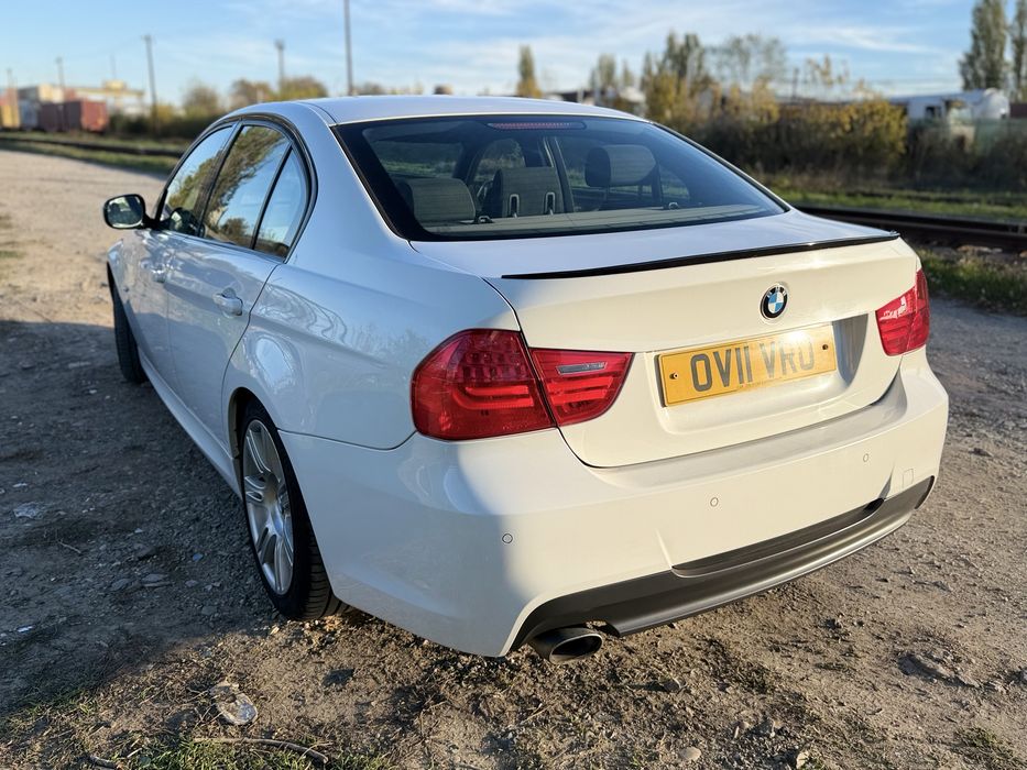 Haion stopuri bmw e90 lci bara spate m pachet bmw e90