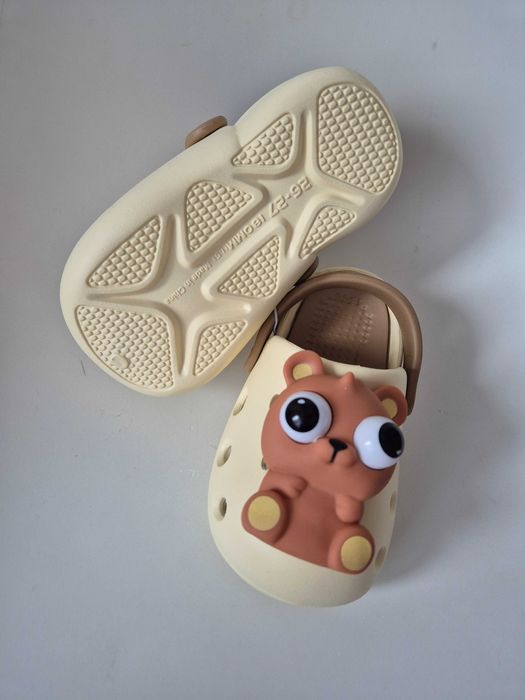 Papuci crocs copii cu jucărie