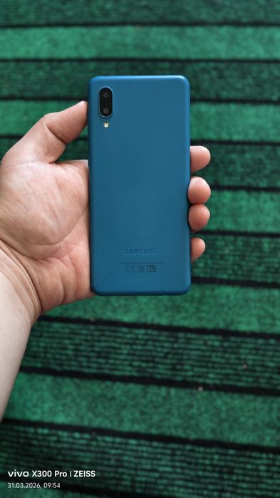 Samsung Galaxy A02 32 GB — Holati ideal, karobka-dokument bor
