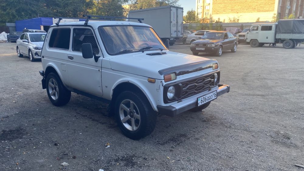 Продам ниву 2006г
