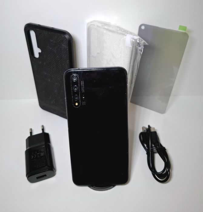 Pachet Huawei Nova 5T black cu folie privacy 2 huse si incarcator comp