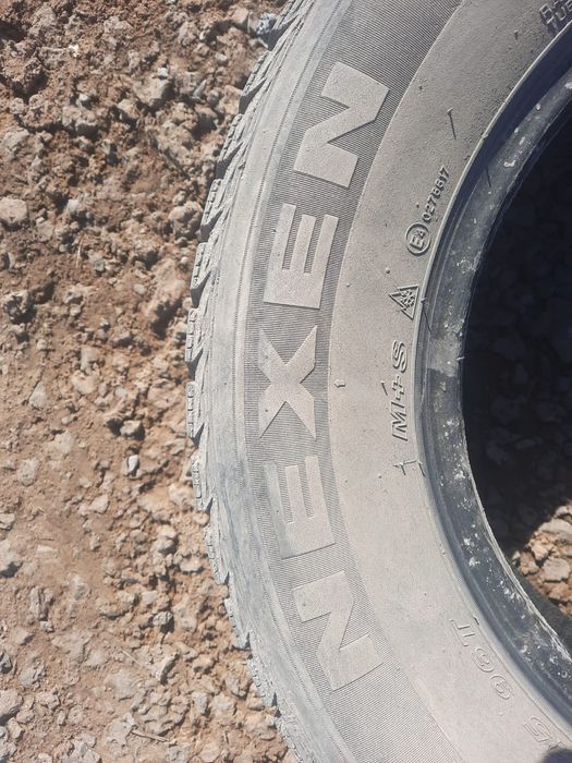 Продам шины (авто)