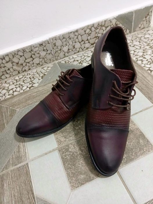 Pantofi bărbați!