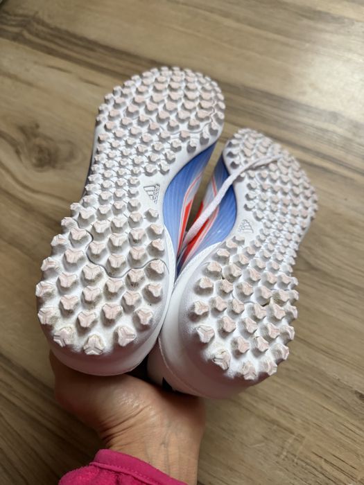 Оригинални стоножки Adidas F50 Club TF! 41 н