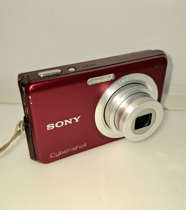Sony Cyber-shot DSC-W180 компактен дигитален фотоапарат