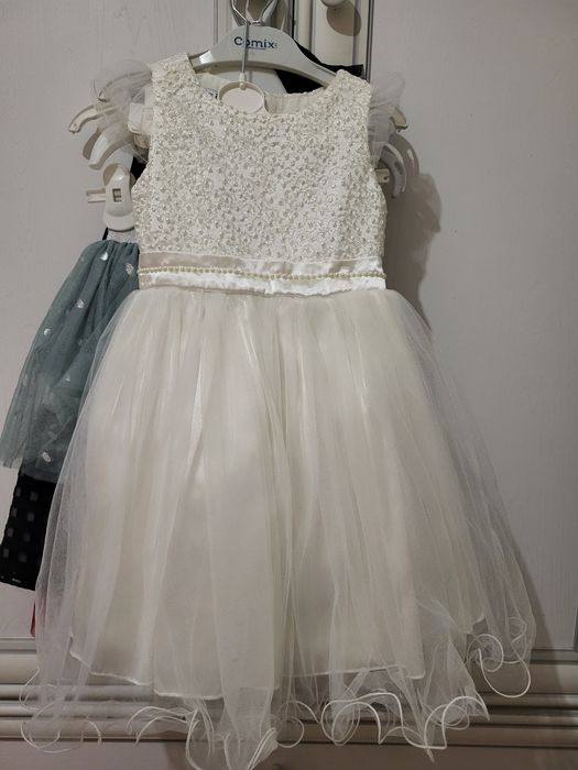 Платья брюки курточка