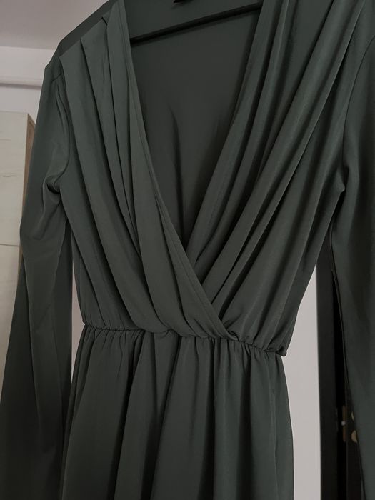 Bluza eleganta cu decolteu