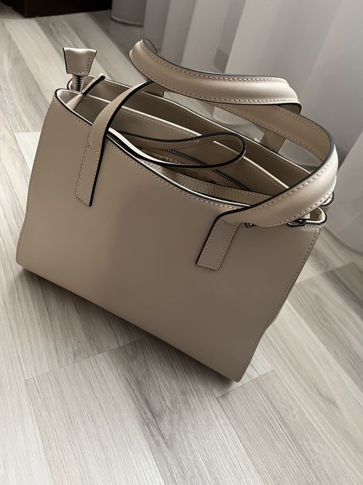 Geanta bej Enzo Bertini piele naturala noua cu eticheta