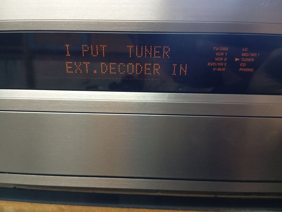 Yamaha DSP-A1 усилвател