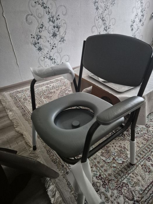 Туалетное кресло