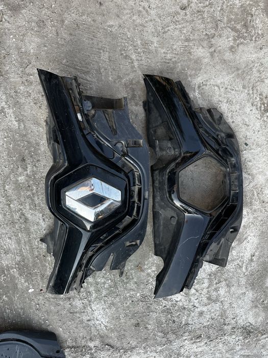 Grilă radiator renault zoe.