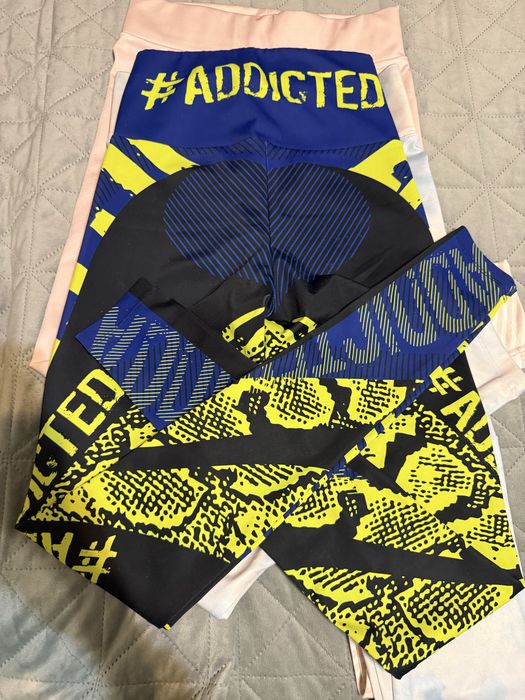Спортен комлект Totally addicted