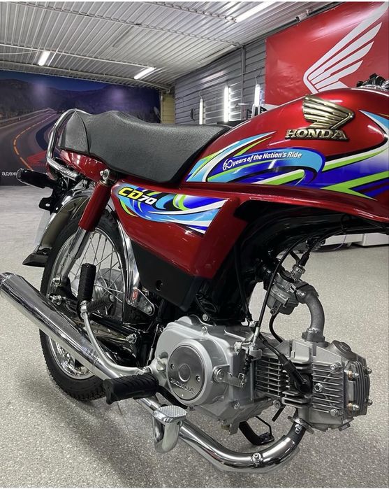 Новая оригинальная Honda CD 70