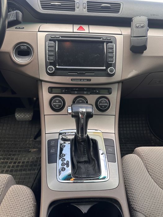 VOLKSWAGEN Passat 2008 — imagine 3