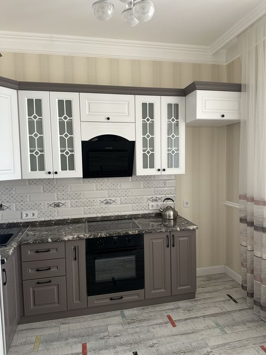 Кухонный гарнитур с техникой