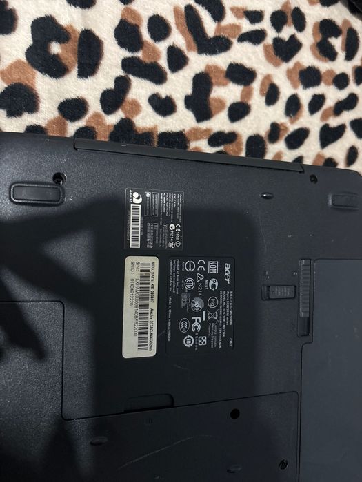 laptopuri pentru piese sau pentru uz personal